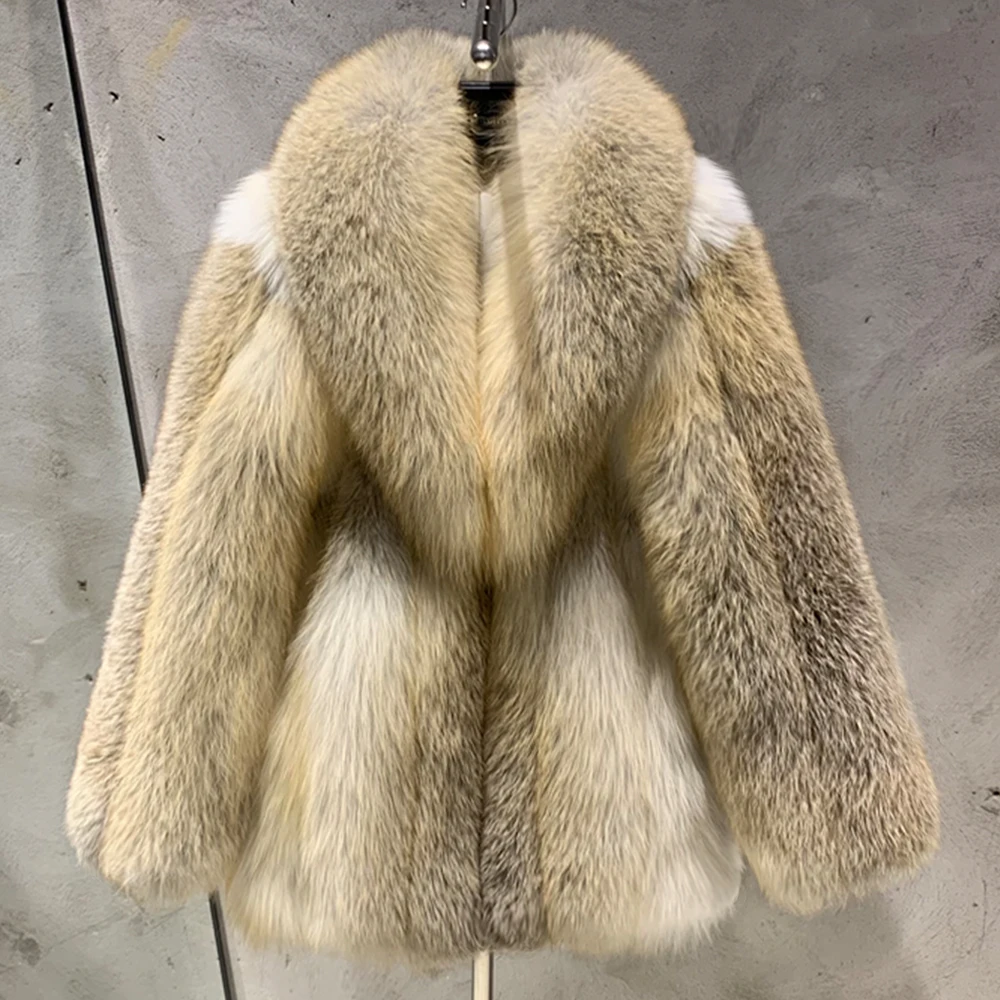H8468da50ec2b401484bd3c1edd5d3acbk.webp Winter Long Sleeve Real Fur Jacket Natural Fox Cloth Women's Golden Island Fox Fur Coat - Image 1